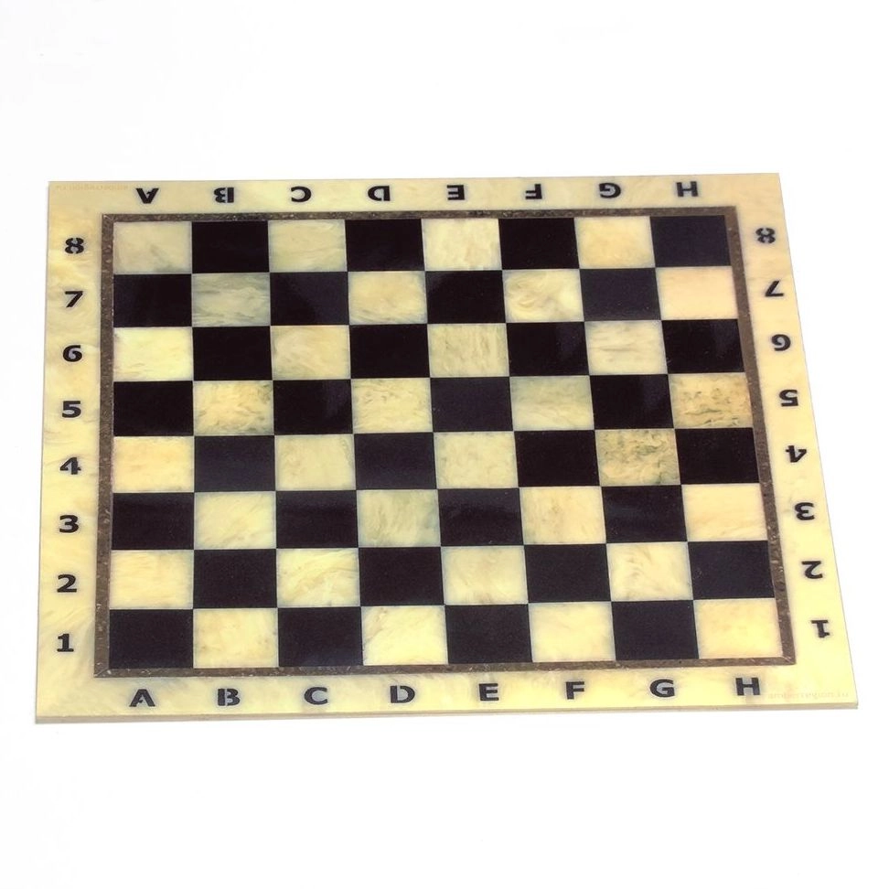 Доска пластиковая большая для настольных игр