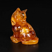 Сувенирная фигурка с натуральным балтийским янтарем "Кошка"